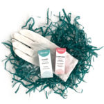 Riciniol Classic and Clary Sage with Moisture gloves